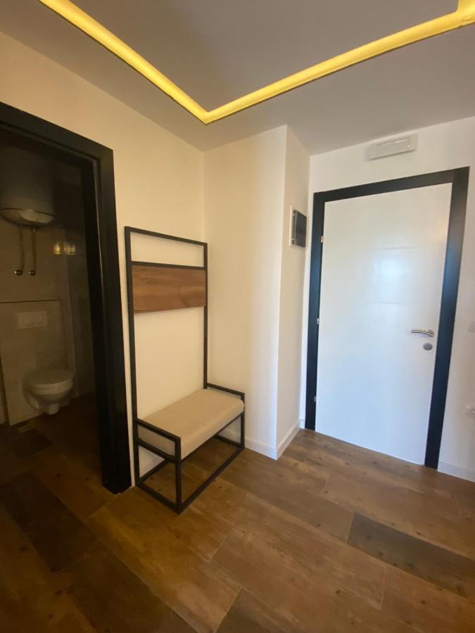 Apartments Stanaj Ülgün Dış mekan fotoğraf