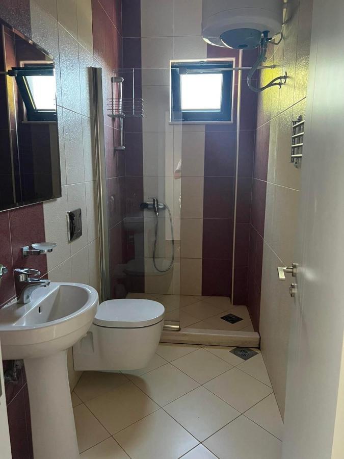 Apartments Stanaj Ülgün Dış mekan fotoğraf