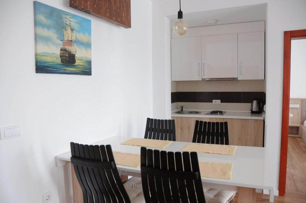 Apartments Stanaj Ülgün Dış mekan fotoğraf