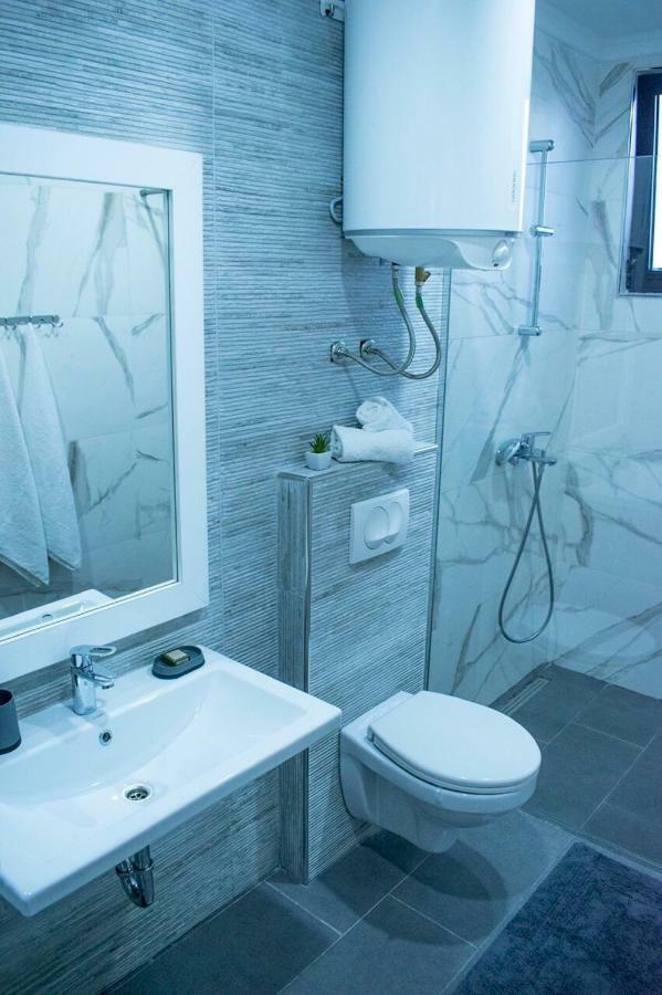 Apartments Stanaj Ülgün Dış mekan fotoğraf